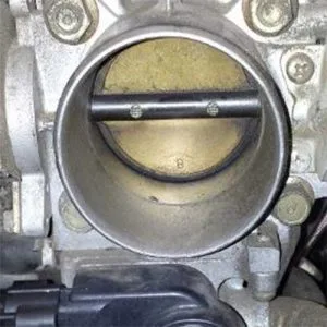 Cleaning the throttle without the need for programming.